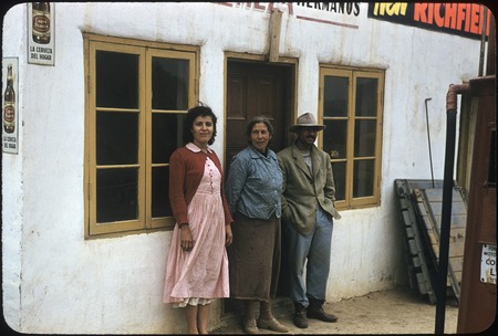 Ester, Luz Meza, and Faustino Pérez, El Rosario