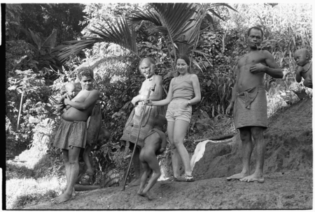 From left to right: Nanaua, Folofo&#39;u, child, Shelly Schreiner, and Taaboo.