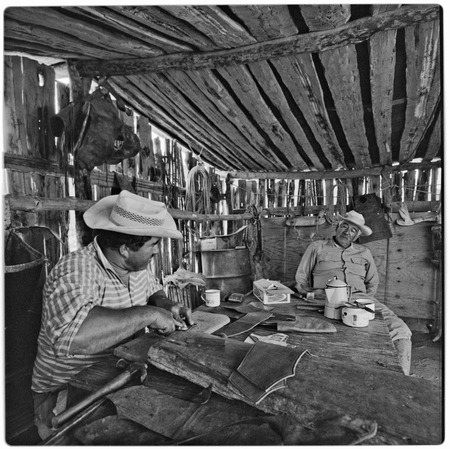 Germán Arce making shoes and reminiscing with Tacho Arce at Rancho San Casimiro