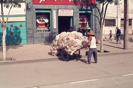 Moving Goods in Urban China