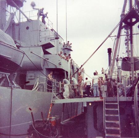 Navy&#39;s EPCE(R) 857 alongside HORIZON