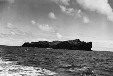 Necker Island (Mokumanamana), Hawaiian Islands, as seen from R/V Horizon