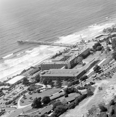 Aerial view of Scripps Institution of Oceanography (facing northwest)