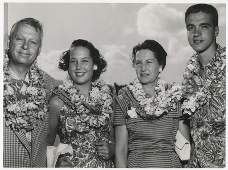 Charles and Jeannette Fletcher with daughter Dale in Hawaii