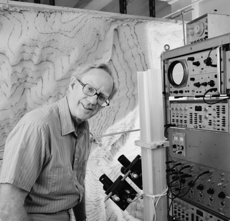 Ralph Lovberg in laboratory