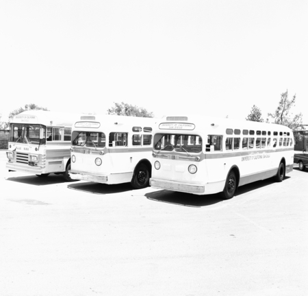 New buses (exterior), UC San Diego