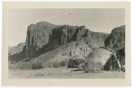 Indian dwellings near cliffs, Arizona