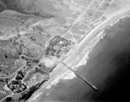 Aerial view of Scripps Institution of Oceanography campus and pier