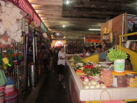 Tixkokob market 04
