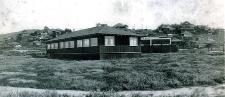 Marine Biological Association of San Diego laboratory and public aquarium (right), La Jolla Cove