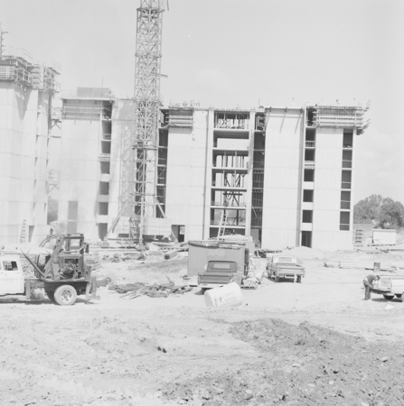 Construction on UC San Diego campus