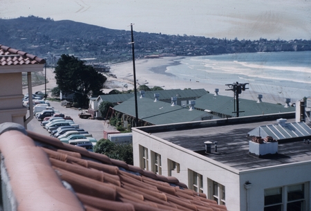 Looking south towards La Jolla Shores from the roof of Ritter Hall, on the campus of Scripps Institution of Oceanography. ...