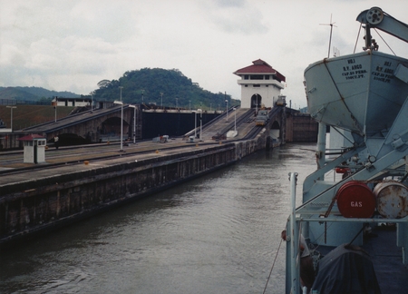 [R/V ARGO going through the Panama Canal]