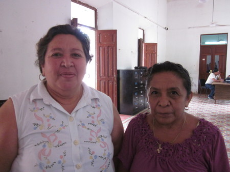 Carolina Peralta and Rita Imelda Palomo Panti, Tixmehuac