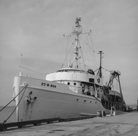 R/V Spencer F. Baird at port