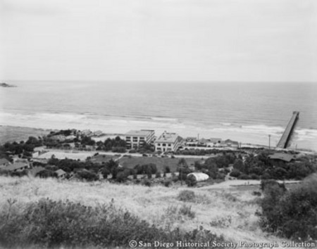 View from hill, looking west at Scripps Institution of Oceanography and pier