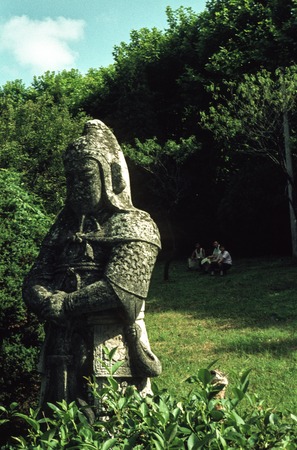 Traditional Style Statuary