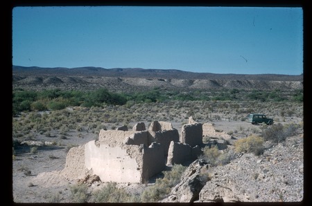 Ruins of old Rancho Buenos Aires, Grosso&#39;s home place
