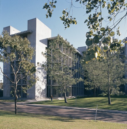 John Muir College: Electrophysics Research Building: exterior: partial view of north side
