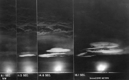 Manhattan Project Trinity test nuclear explosion