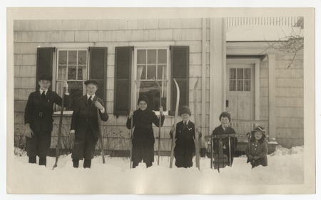 Children in snow