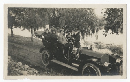 Mary Fletcher, Mr. and Mrs. Murray, and Mrs. Schumann-Heink near Lake Cuyamaca