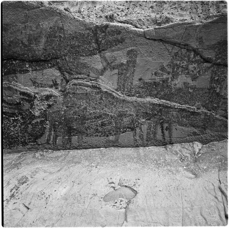 Rock art panels at Cueva del Batequi