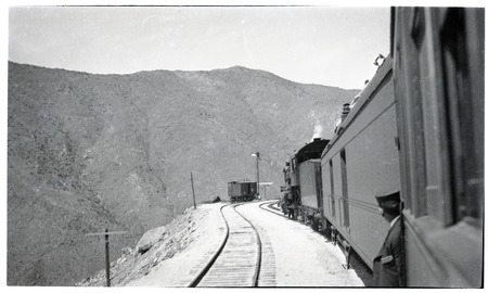 Train approaching Carrizo Gorge Station