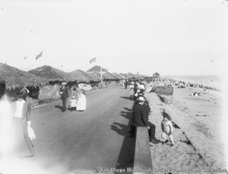 Beach scene at Coronado&#39;s Tent City