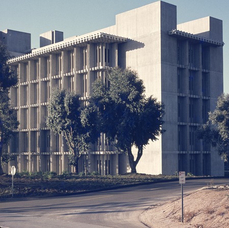 John Muir College: Electrophysics Research Building: exterior: partial view of north east corner