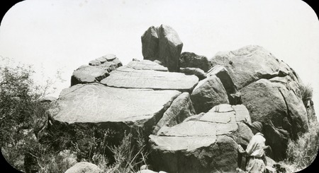Petroglyphs on a large rock near Arroyo León