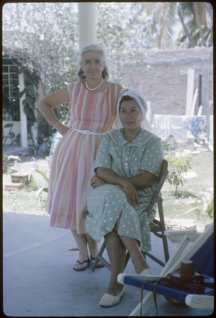 Linda Dugeau and Esther Tovar de Villaseñor in San Blas