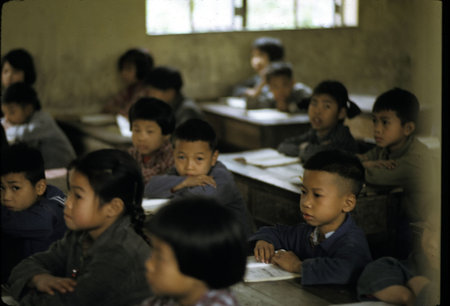Students in class at a Guangzhou&#39;s commune (1 of 2)