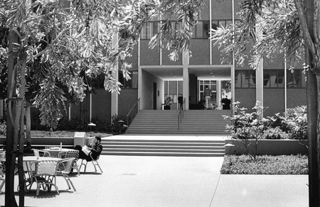 Patio area, Scripps Institution of Oceanography