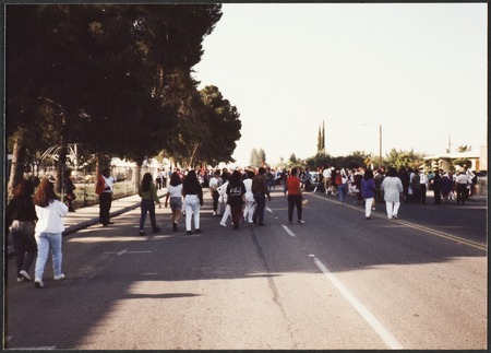 Chávez, César. Funeral procession