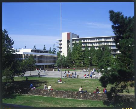 Revelle Plaza, Blake Hall and Urey Hall in background