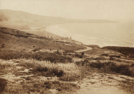 Looking south and overlooking Scripps Institution of Oceanography and towards La Jolla. Circa 1913.