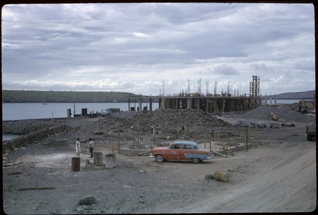 Ferry dock under construction, Pichilingue Bay