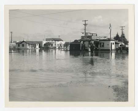Flooding in Mission Beach at Island Court and Mission Boulevard