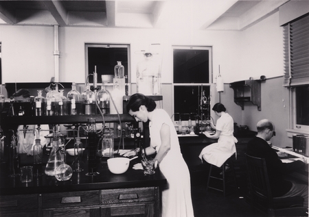 Scripps Institution of Oceanography, Chemistry Laboratory. Left to right Ruth McKittrick, Katherine Gehring, and Eugene La...