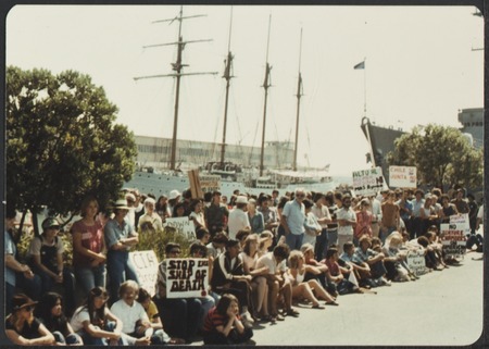 Esmeralda ship protest demonstration, May 27