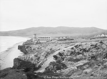 View of Scripps Institution of Oceanography and La Jolla coastline, looking north