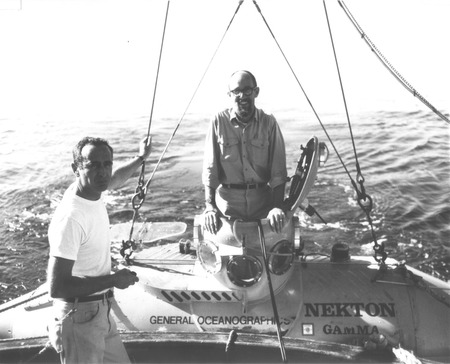 William A. Newman (L) and Robert Hessler (R) with the General Oceanographics Nekton Gamma submersible. n.d.