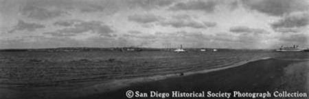 Panoramic view of San Diego Bay
