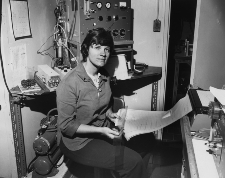 Gas Chromatograph Reading-Dr. Jean Whelan, a geochemist from Woods Hole Oceanographic Institution, Mass., reads a graph fr...