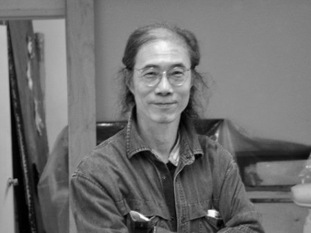 Situ Qiang in studio in NYC
