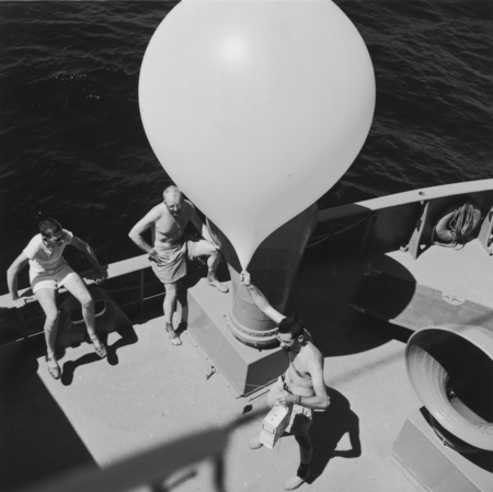 Weather balloon aboard R/V Horizon