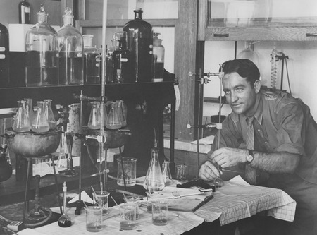 Ray Holland in Denis L. Fox’s laboratory, Scripps Institution of Oceanography