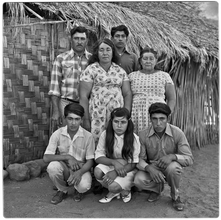 Guillermo Villavicencio Rosas family at Rancho Pie de la Cuesta