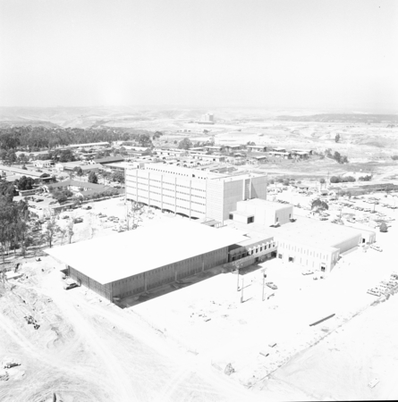 Aerial view of Basic Sciences and Biomedical Library buildings, UC San Diego